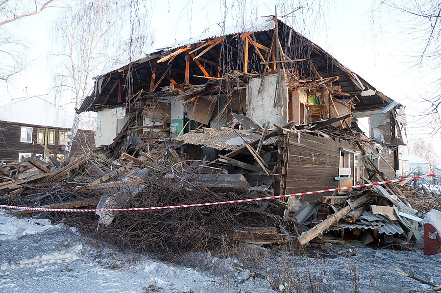 В Ново-Талице снесли дом